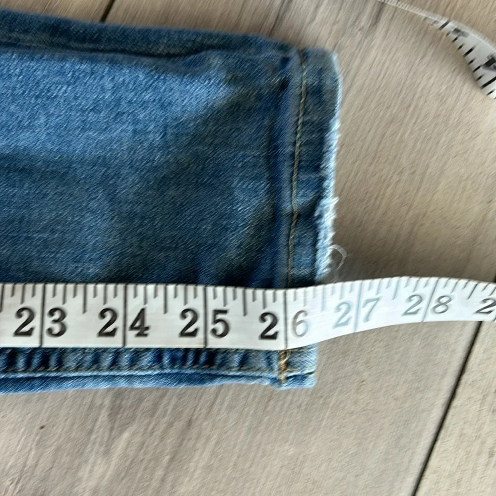 Free People We the Free size 27 busted knee skinny jeans